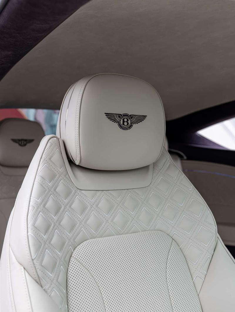 Bentley Continental GT, 2022 — фото 8 из 12