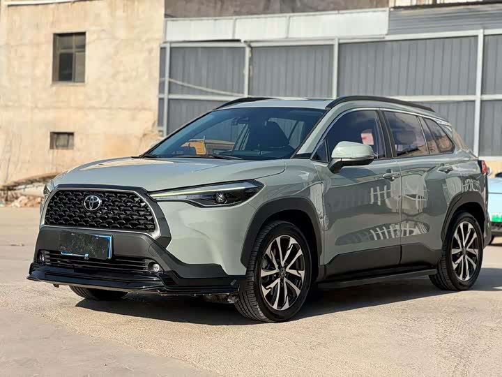Toyota Corolla Cross, 2022 — купить в Орле под ключ