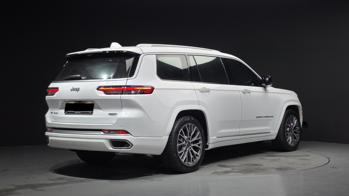Jeep Cherokee, 2023 — фото 2 из 12