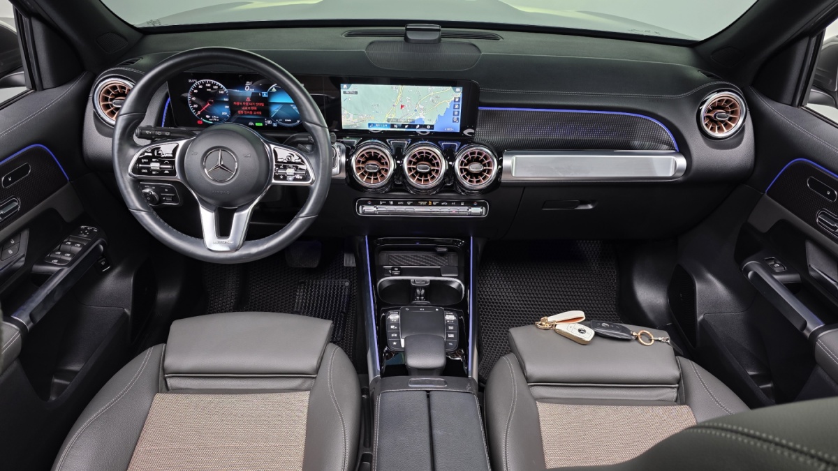 Mercedes-Benz EQB, 2023 — фото 6 из 12