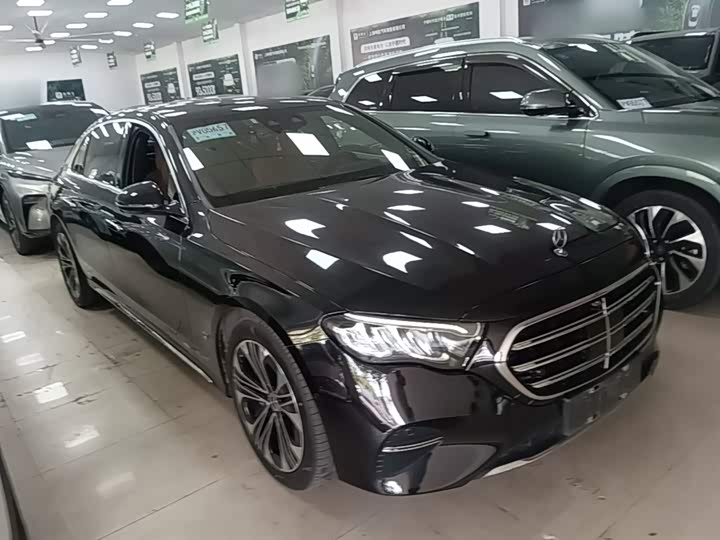 Mercedes-Benz E-Class Hybrid, 2024 — фото 4 из 9