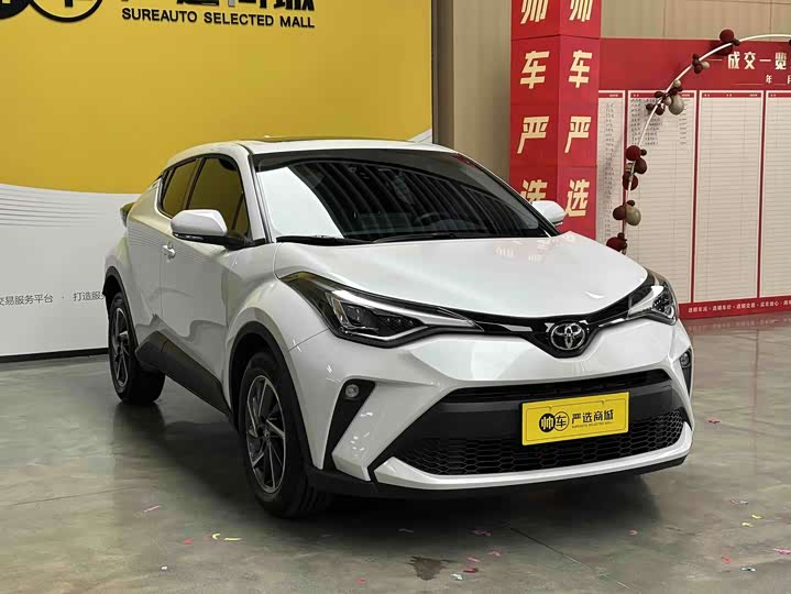 Toyota C-HR, 2022 — фото 3 из 9