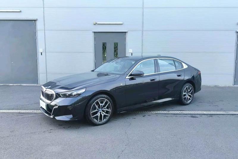 BMW i5, 2025 — купить в Уфе под ключ