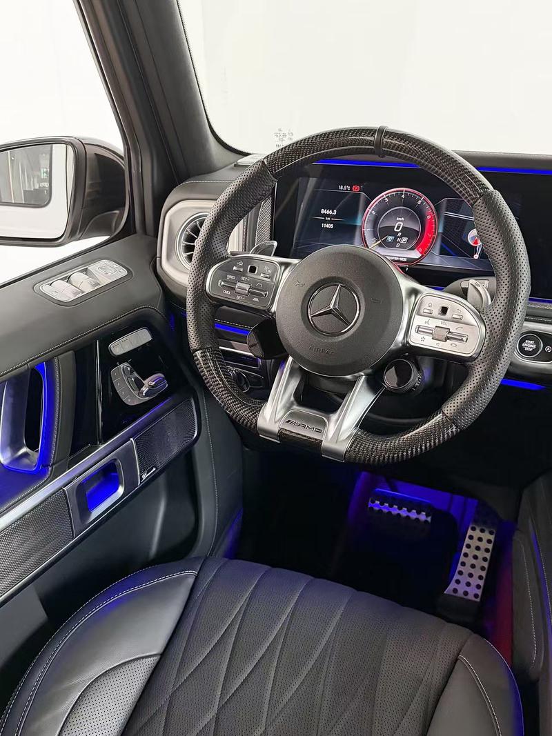Mercedes-Benz G-Class, 2023 — фото 8 из 11