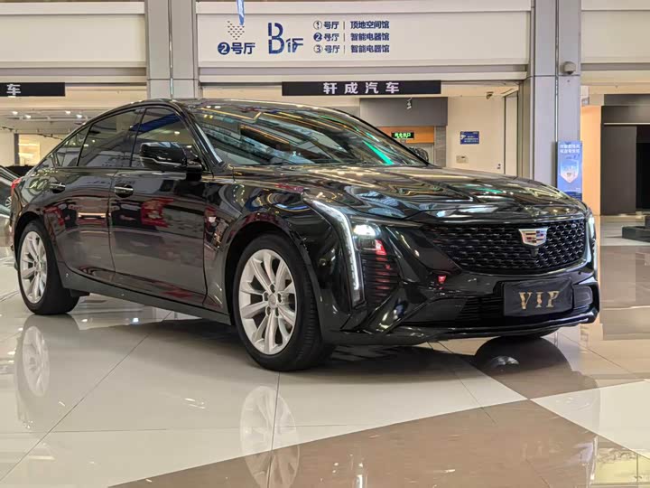 Cadillac CT5, 2023 — фото 3 из 9