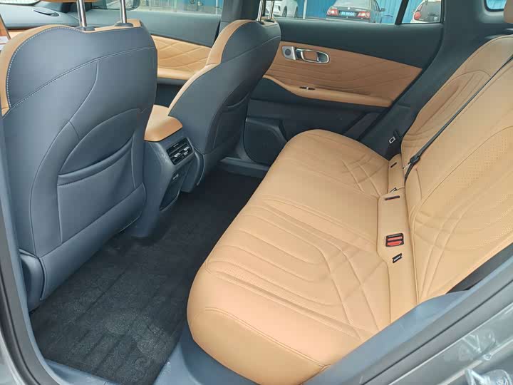 Geely Galaxy Starship 7, 2024 — фото 4 из 9