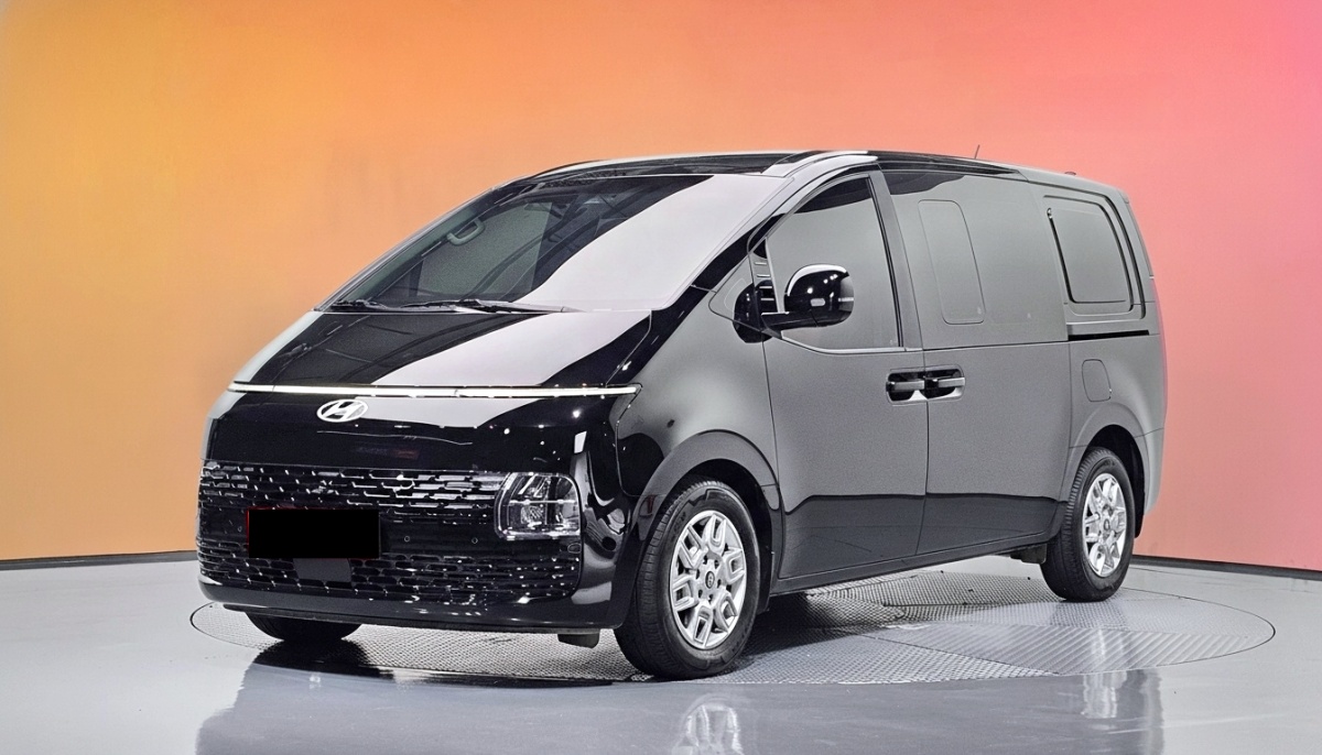 Hyundai Staria, 2025 — купить в Твери под ключ