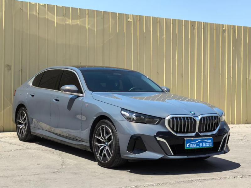 BMW i5, 2024 — фото 3 из 10