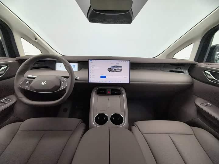 BAIC Arcfox Wendao V9, 2026 — фото 5 из 9