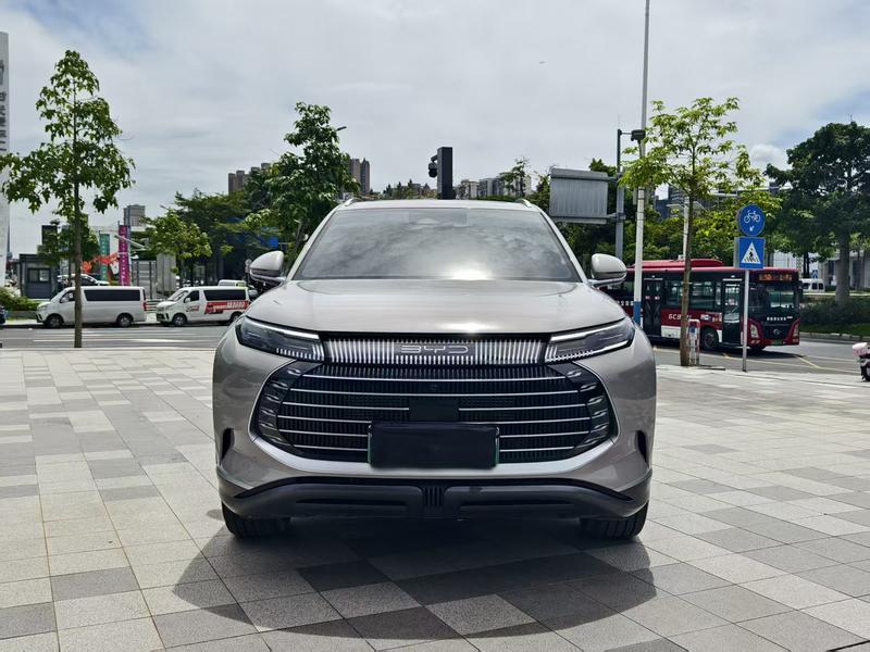 BYD Frigate 07, 2023 — фото 2 из 12