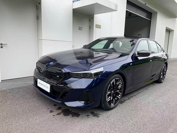 BMW i5, 2023 — купить в Саранске под ключ