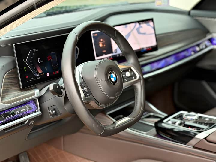 BMW 7 Series, 2023 — фото 4 из 9
