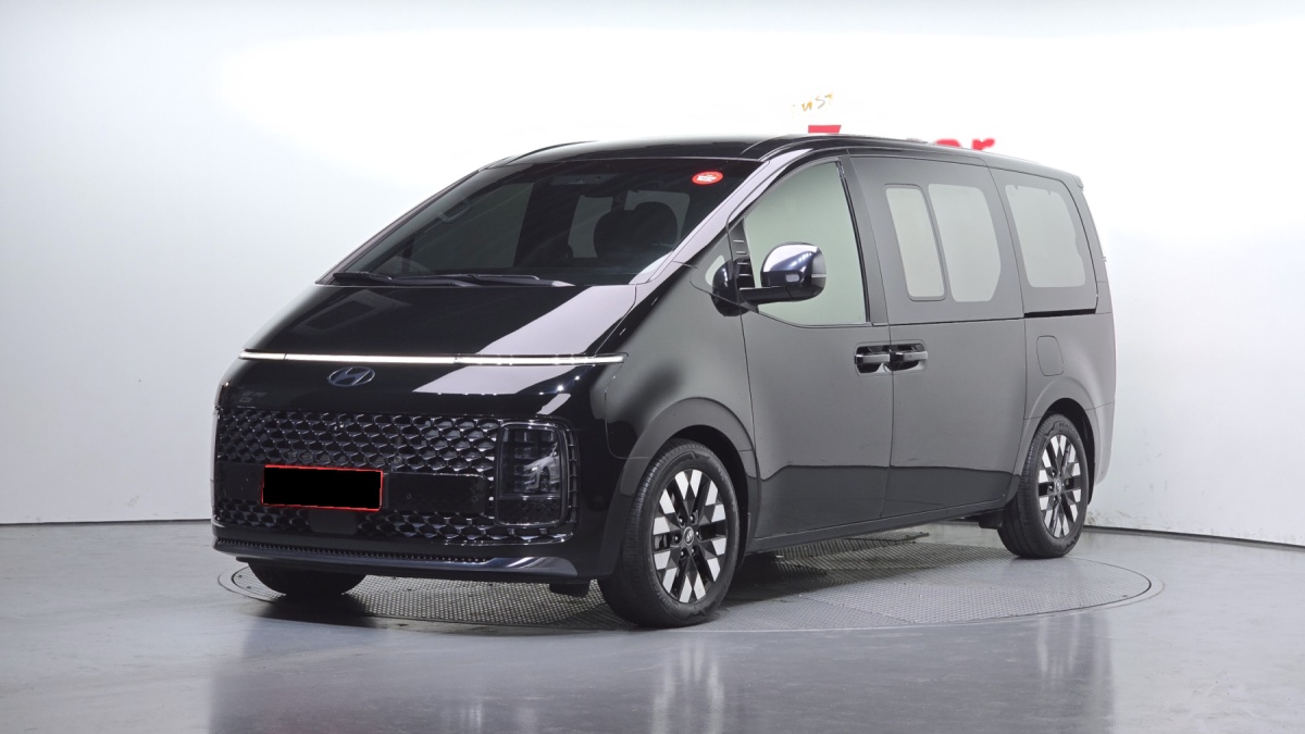 Hyundai Staria, 2024 — купить в Санкт-Петербурге под ключ