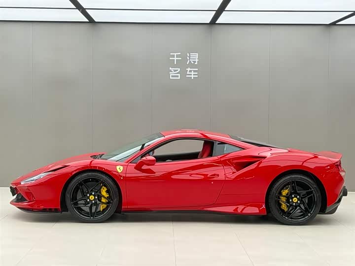 Ferrari F8, 2021 — фото 3 из 9