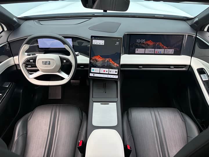 Geely Galaxy L7, 2024 — фото 6 из 9