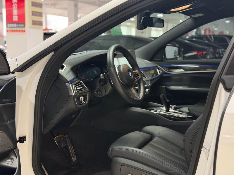 BMW 6 Series GT, 2022 — фото 11 из 12