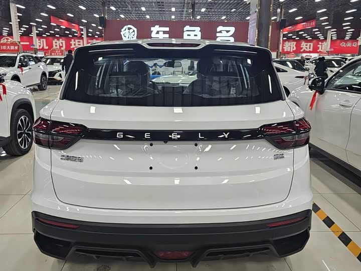 Geely Coolray, 2025 — фото 4 из 9