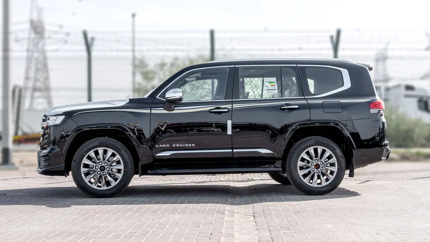 Toyota Land Cruiser, 2026 — фото 3 из 10