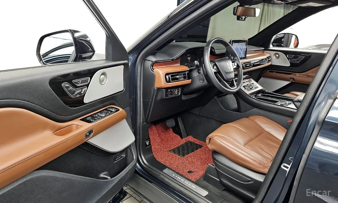 Lincoln Aviator, 2023 — фото 10 из 12
