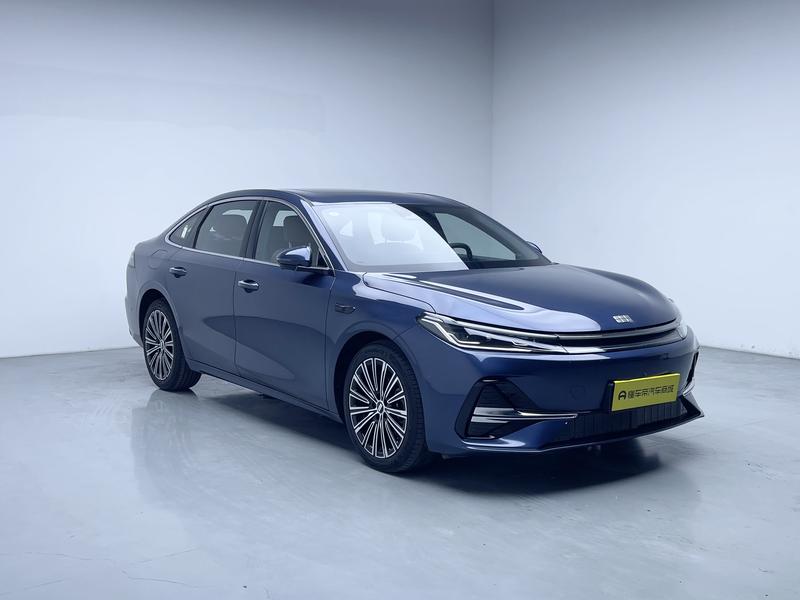 Geely Galaxy A7, 2025 — фото 3 из 12