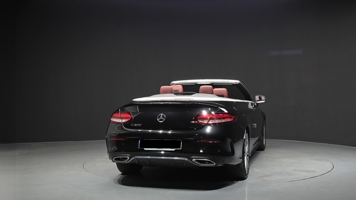 Mercedes-Benz C-Class, 2023 — фото 4 из 12