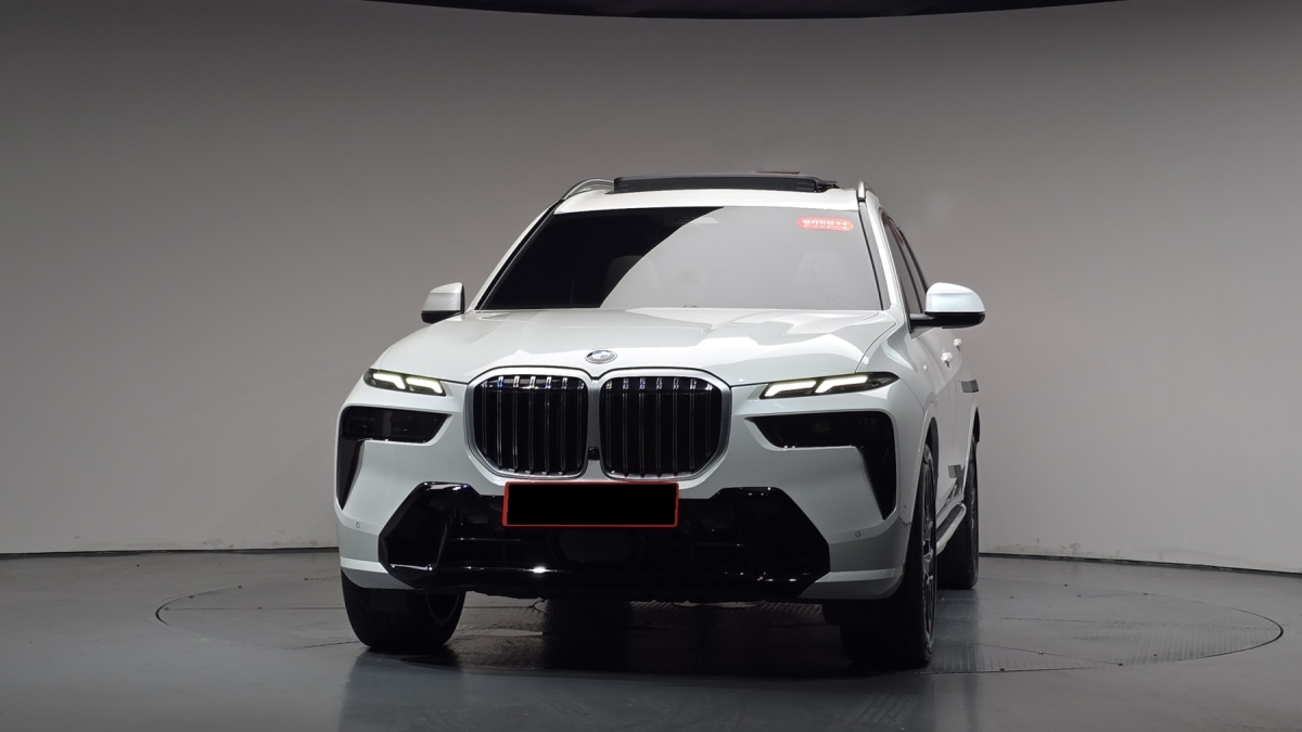 BMW X7, 2023 — фото 3 из 12