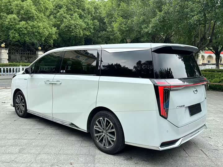 GAC Trumpchi M8, 2023 — фото 5 из 9