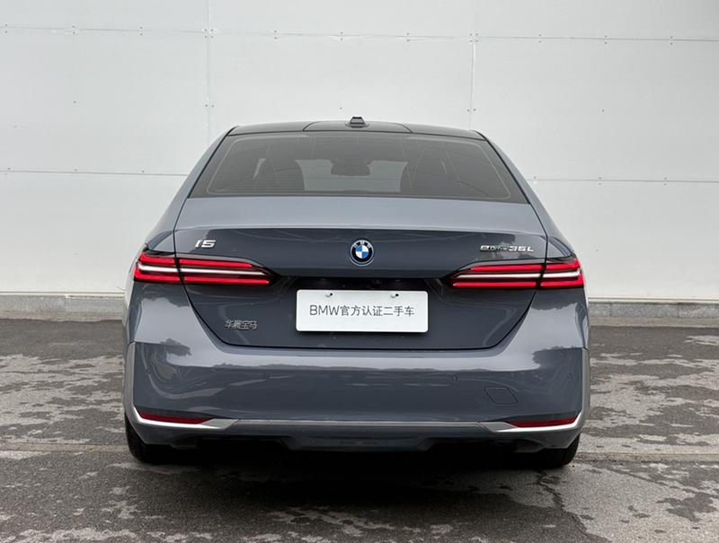 BMW i5, 2025 — фото 4 из 12
