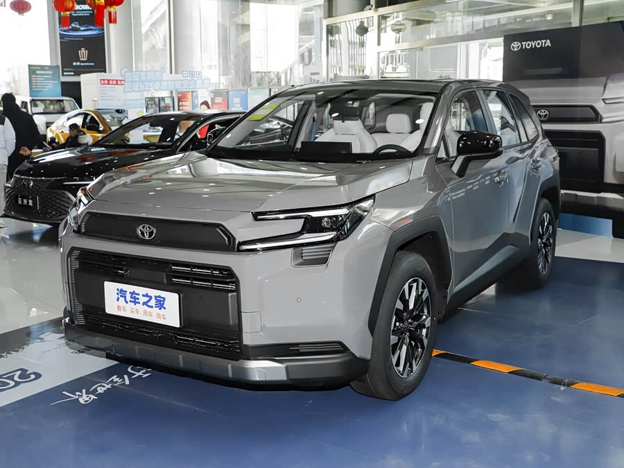 Toyota RAV4, 2026 — купить в Костроме под ключ