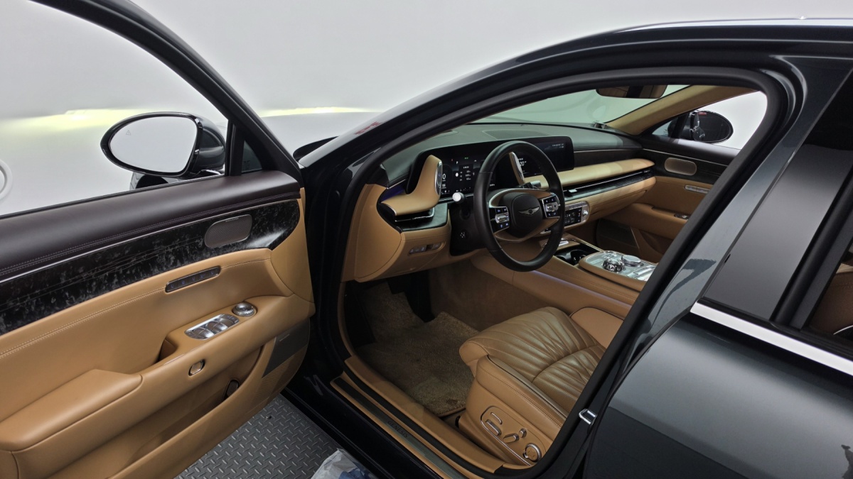 Genesis G90, 2023 — фото 10 из 12