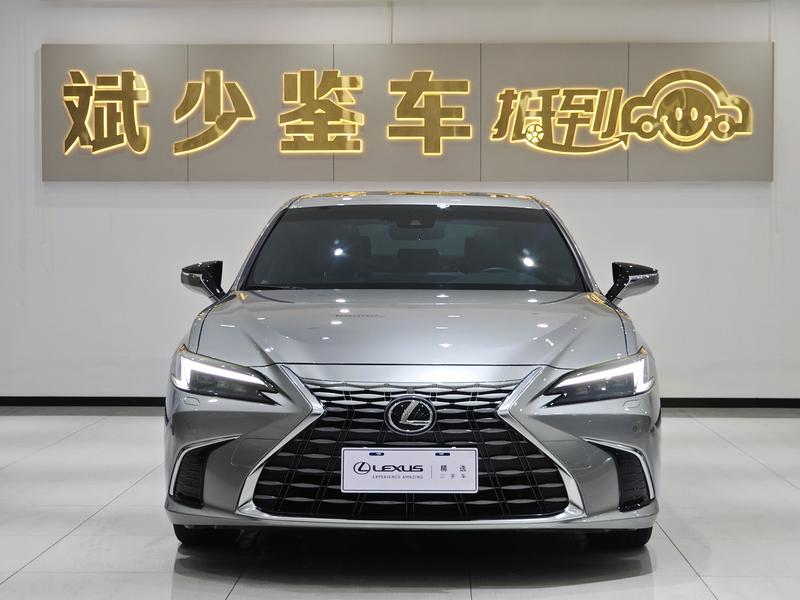 Lexus ES, 2025 — фото 2 из 12