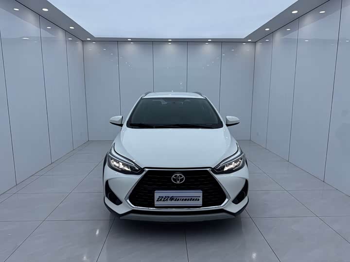 Toyota Yaris L Hatchback, 2021 — фото 2 из 9