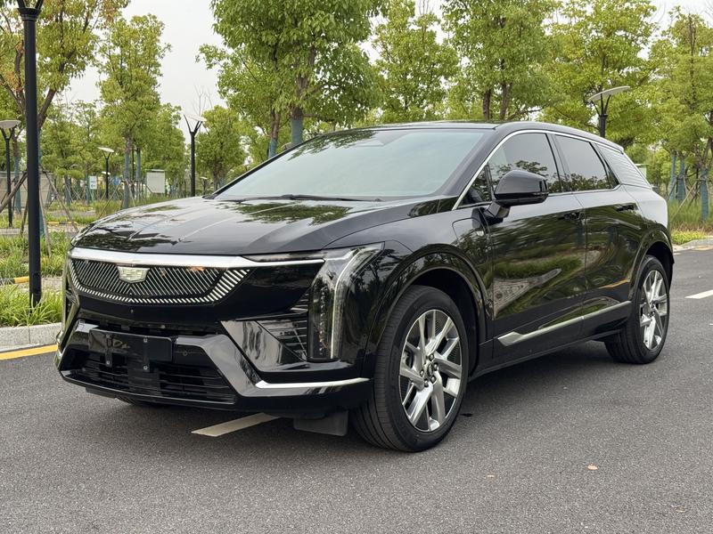 Cadillac Optiq, 2024 — купить в Курске под ключ