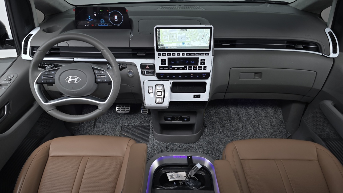 Hyundai Staria, 2025 — фото 7 из 12