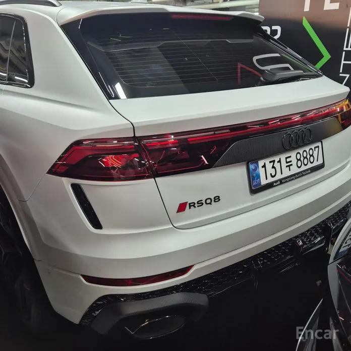 Audi RS Q8, 2024 — фото 4 из 12