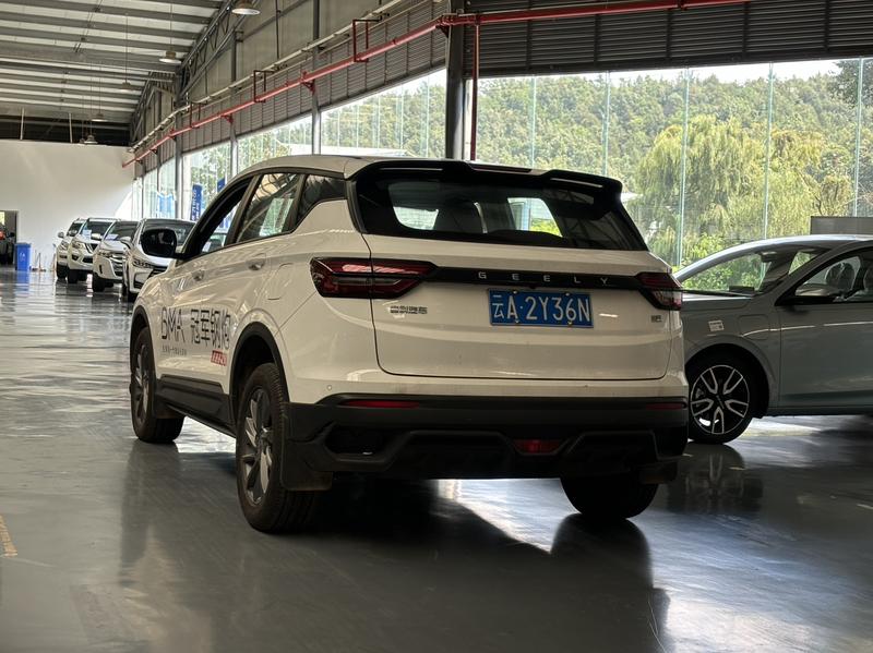 Geely Coolray, 2025 — фото 4 из 12