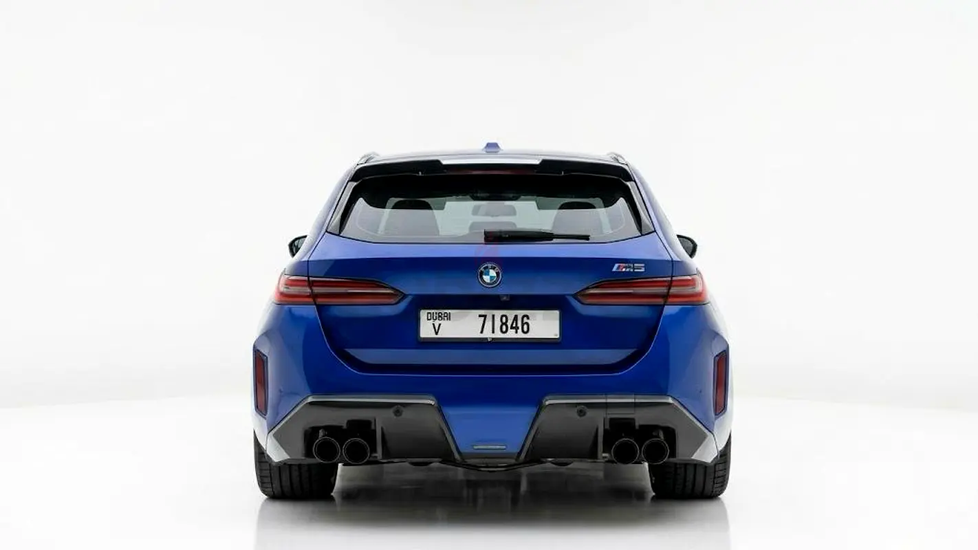 BMW M5, 2025 — фото 4 из 8