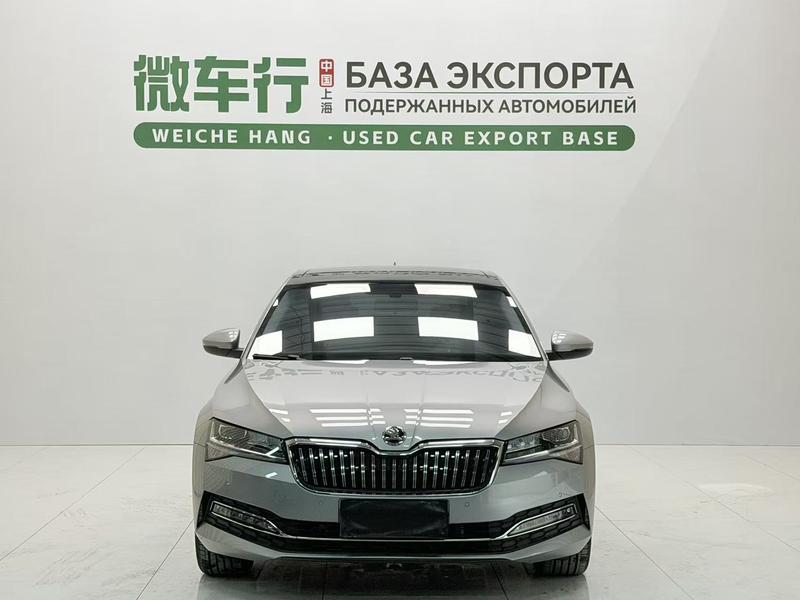 Skoda Superb, 2024 — фото 2 из 12