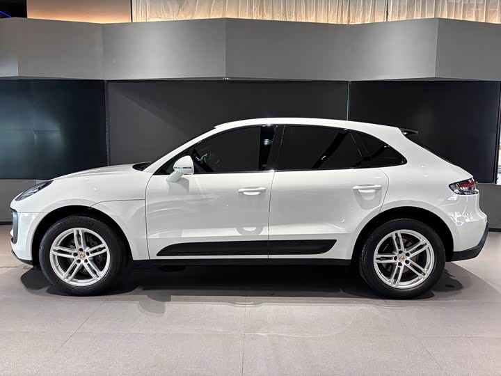 Porsche Macan, 2022 — фото 4 из 9