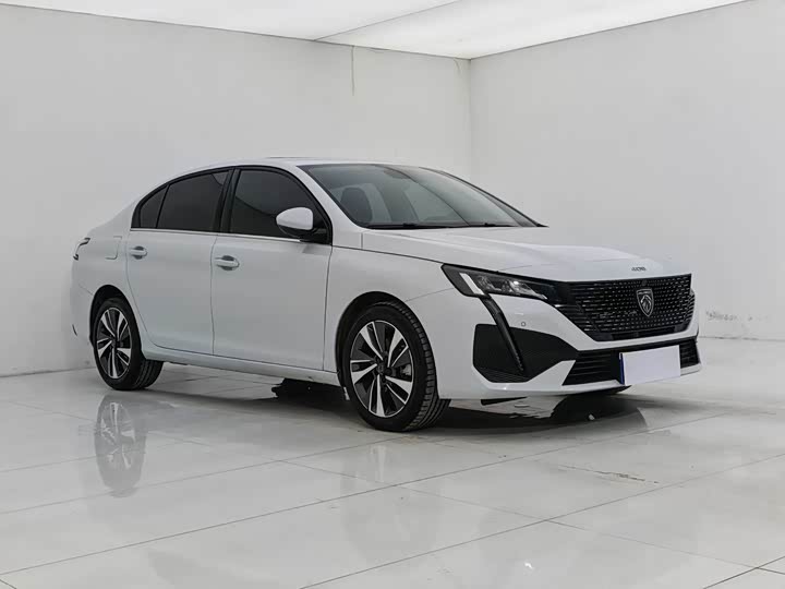 Peugeot 408, 2025 — фото 3 из 9