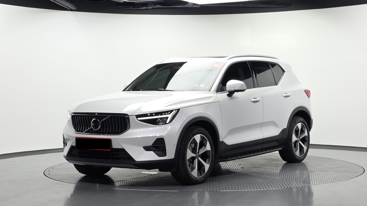 Volvo XC40, 2022 — купить в Воронеже под ключ