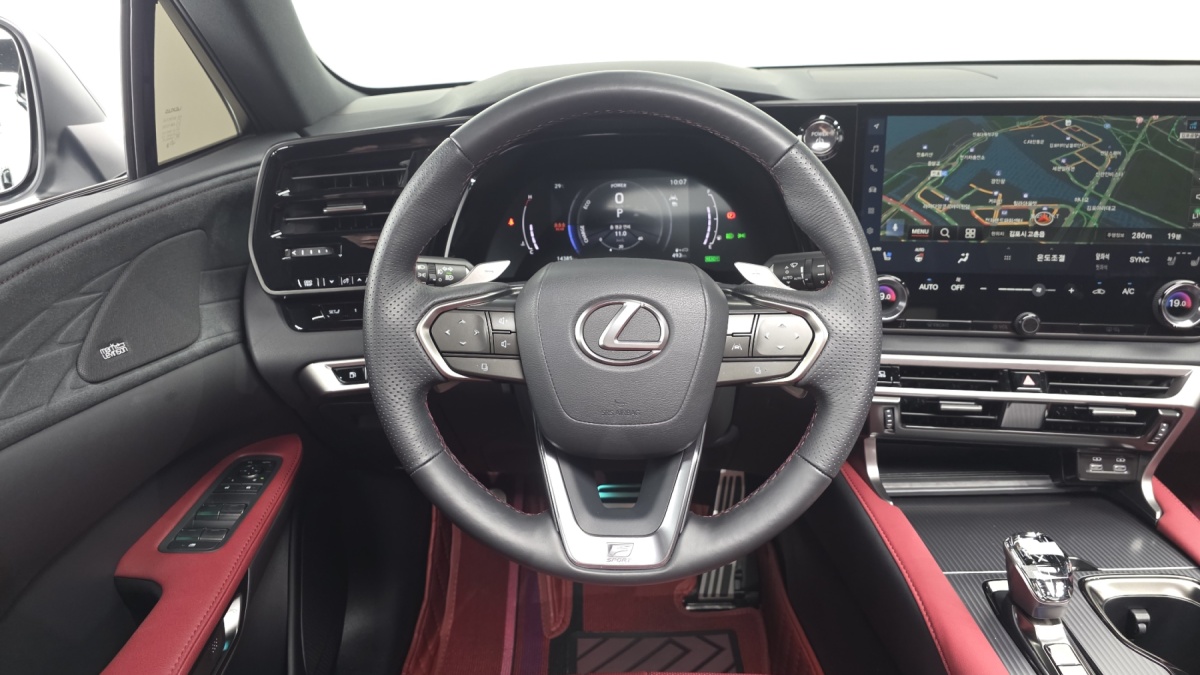 Lexus RX, 2024 — фото 11 из 12
