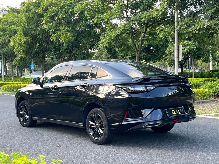 Dongfeng Aeolus Yixuan, 2024 — фото 7 из 9