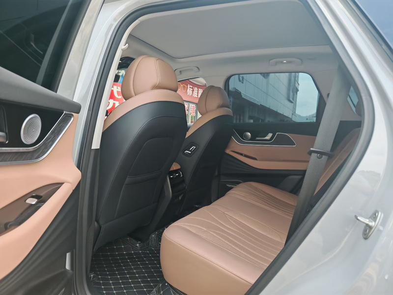 Chery Tiggo 8L, 2025 — фото 8 из 9