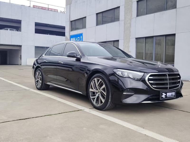 Mercedes-Benz E-Class, 2024 — фото 3 из 11