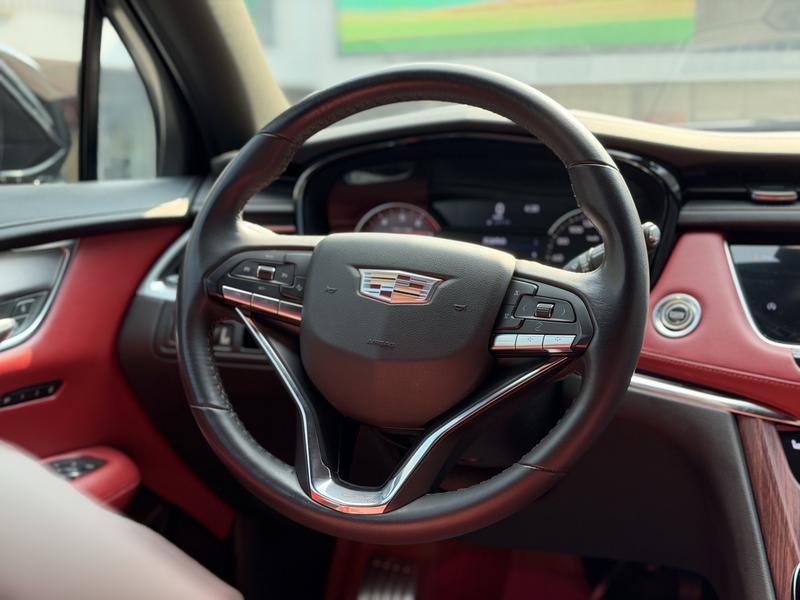 Cadillac XT6, 2022 — фото 9 из 12