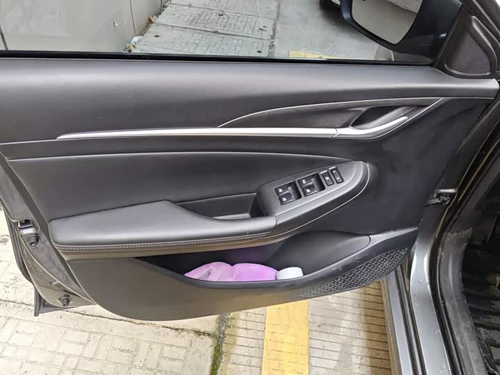 Changan Eado Plus, 2022 — фото 7 из 9