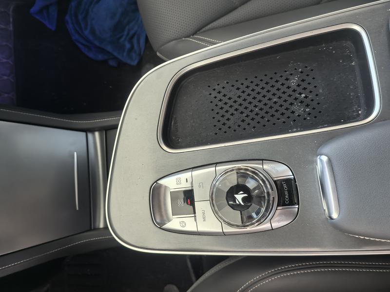 BAIC Arcfox Alpha S6, 2025 — фото 4 из 10