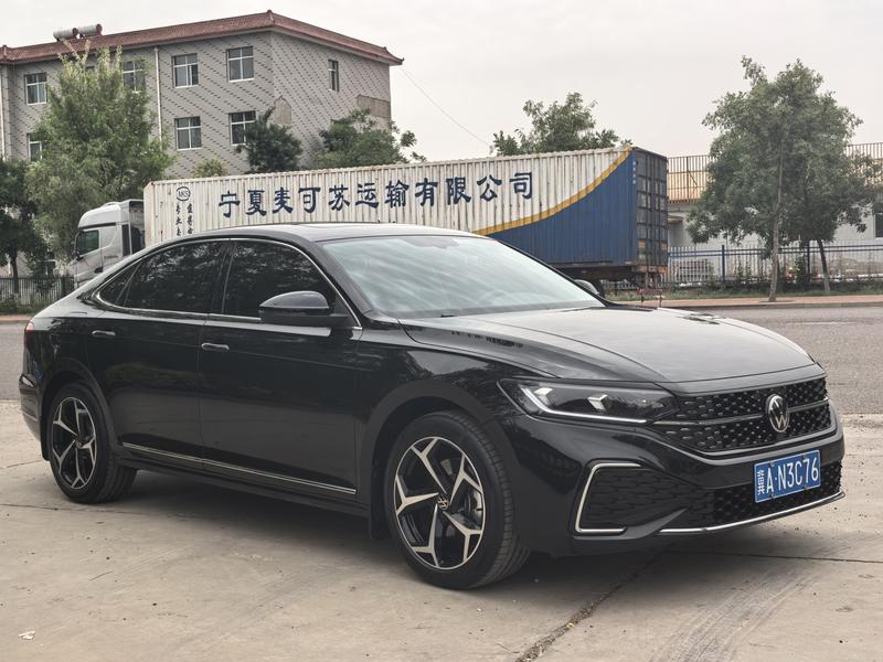 Volkswagen Passat, 2025 — фото 3 из 10