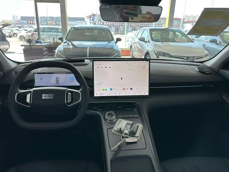 Geely Galaxy E5, 2025 — фото 6 из 9